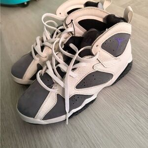Jordan 7 Retro “ Flint “  Kids Sneakers - White, Gray, and Purple